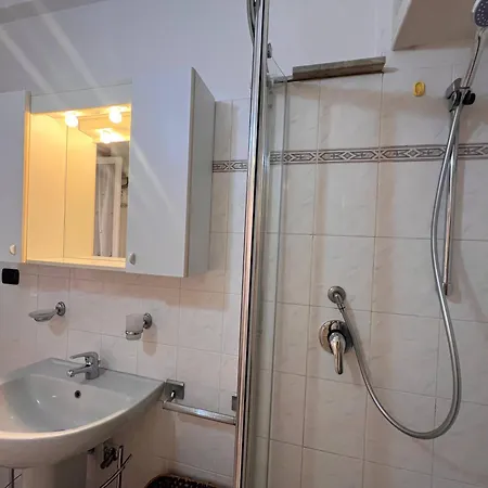 La Di Via Mazzini Apartment *